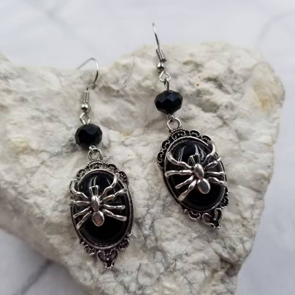 Halloween Goth Spider Earrings and Necklace Set