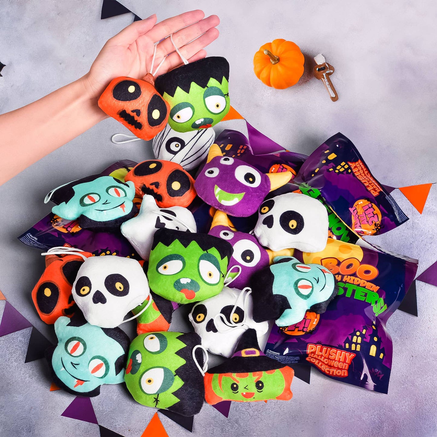 Halloween Mini Plush Toy - Blind Bag