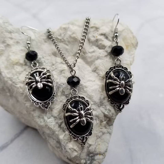 Halloween Goth Spider Earrings and Necklace Set