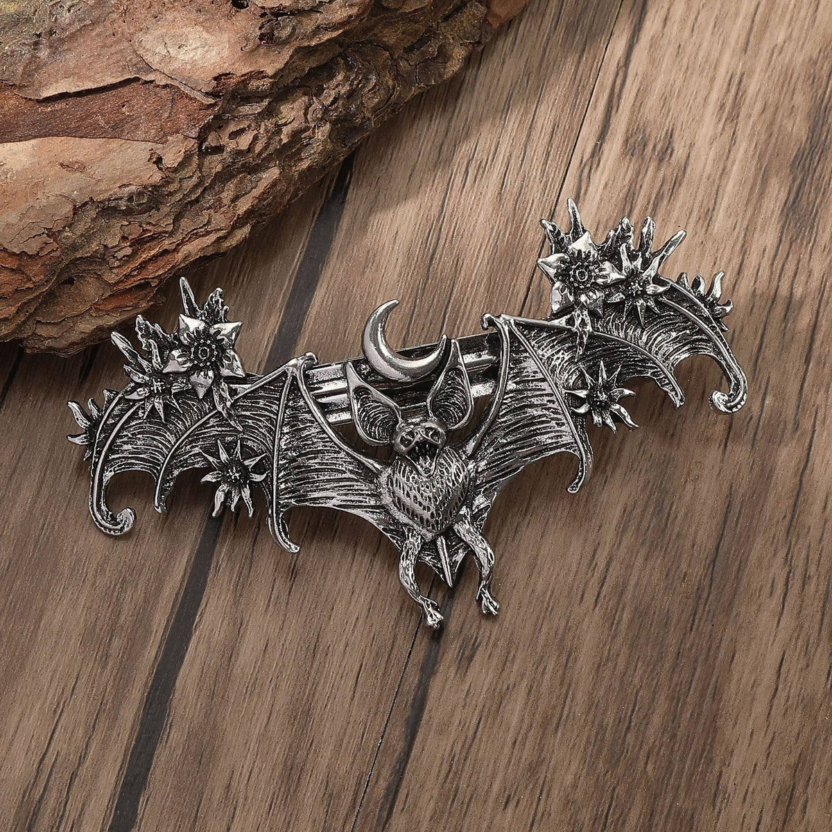Vintage Gothic Moon Bat Hair Clip Alloy Spring Hairpin