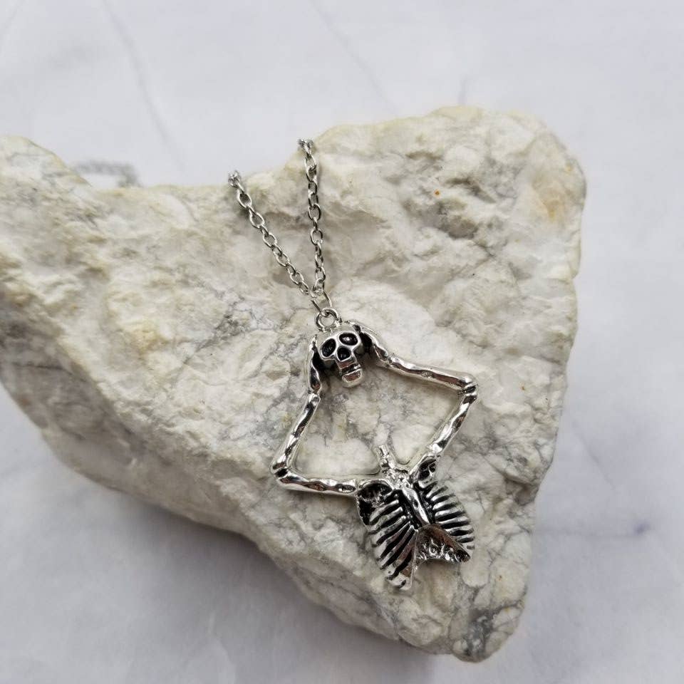 Goth Separate Skull Necklace - Halloween