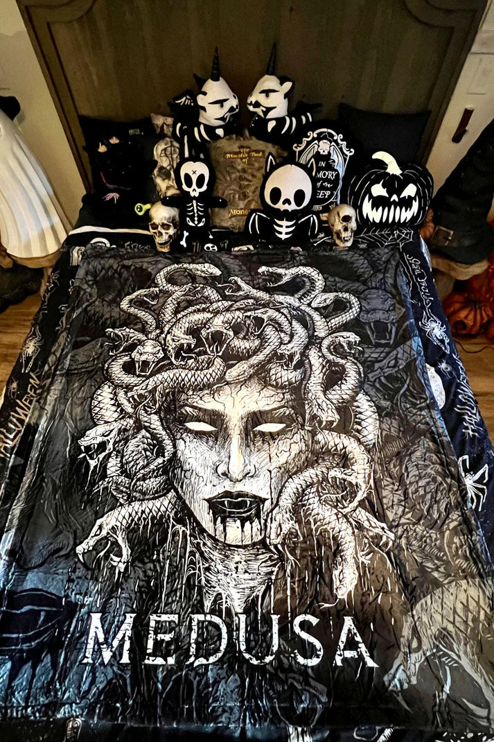 Medusa Throw Blanket